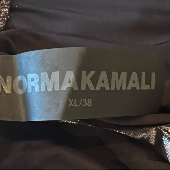 NORMA KAMALI Metallic Shiny Pants EUC Size XL - Picture 9 of 9